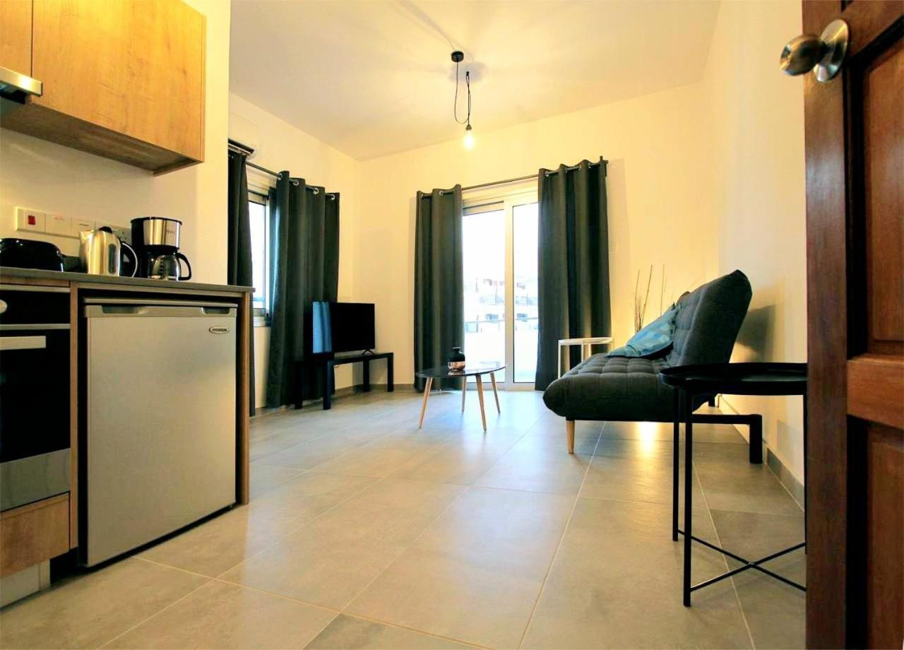 Papadavid Apartments Paphos Kültér fotó